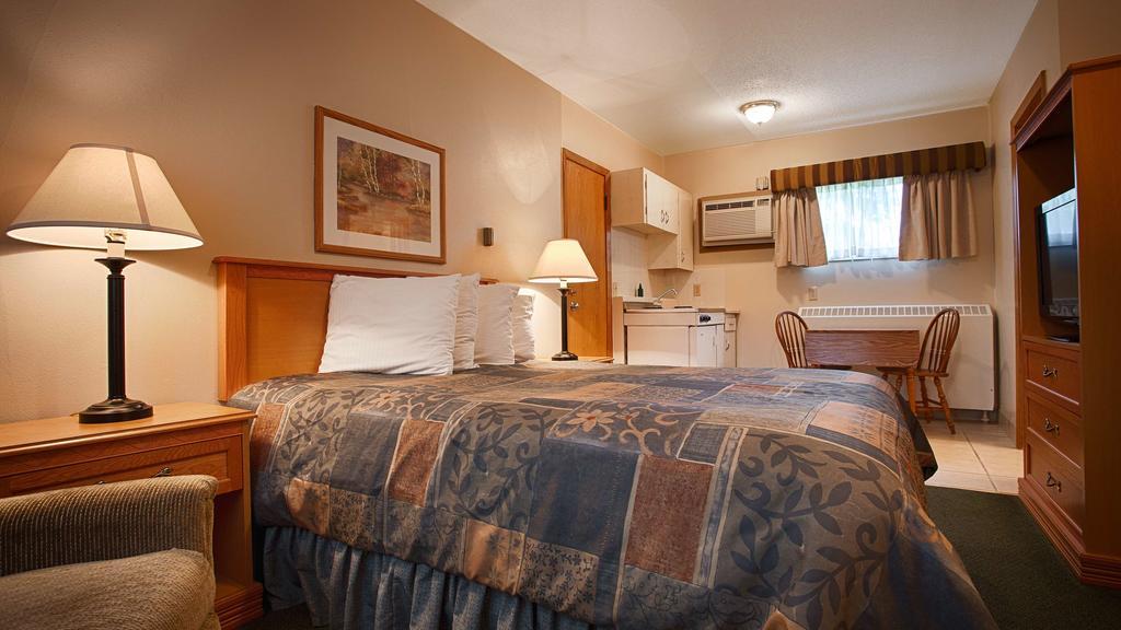 U-Bar Motel Canistota Kültér fotó